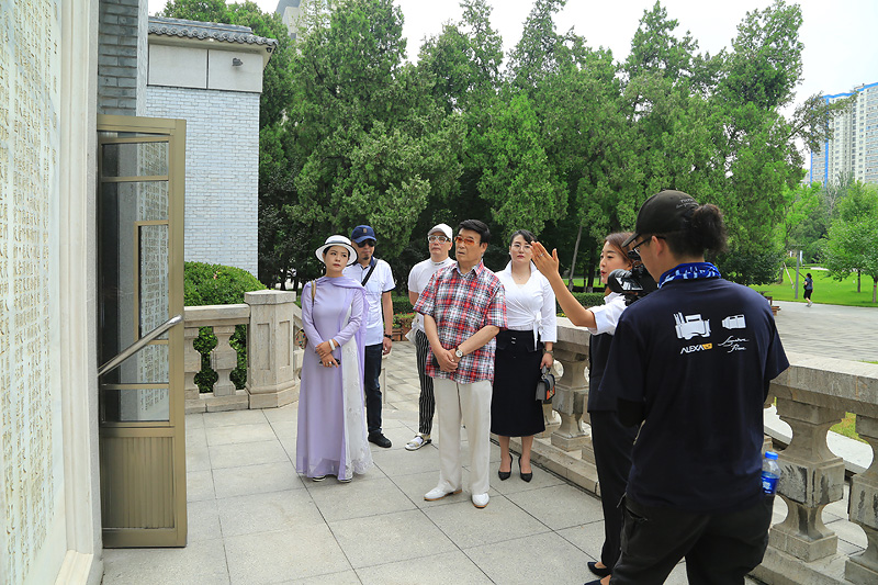 5D3D6035-800.jpg
